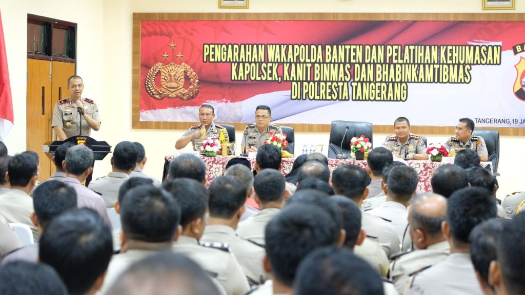 Wakapolda Banten Buka Pelatihan Fungsi Kehumasan di Polres Kota Tangerang