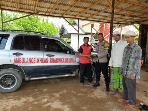 Baik Budi, Bhabinkamtibmas Bripka Fannan Bantu Desa Dengan 2 Mobil Untuk Angkutan Masyarakat