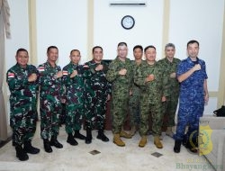 Wadan Kodiklat TNI Terima Courtesy Call Major General Yato Chikayoshi