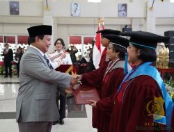 Menhan Prabowo Hadiri Wisuda 425 Mahasiswa Unhan RI: Perjalananmu Harus jadi Pengabdian