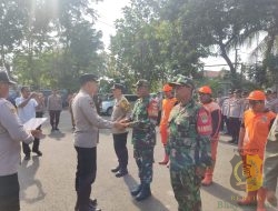 Kapolsek Pulogadung Beri Penghargaan ke Anggota dan Mitra Kerja Berhasil Tangkap Penjahat