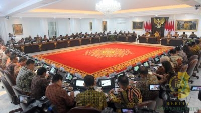 Panglima TNI Hadiri Sidang Kabinet Paripurna Pertama Dipimpin oleh Presiden RI