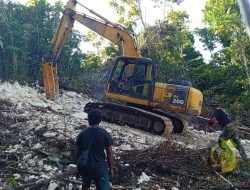 Satgas TMMD ke-122 Kodim 1805/Raja Ampat Tembus Medan Terjal Selesaikan Pekerjaan Jalan