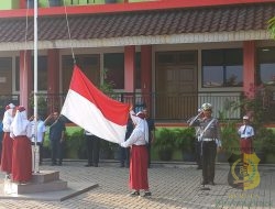 Polsek Kawasan Kali Baru: Bersikaplah Tertib dan Teratur