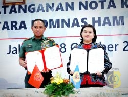 Panglima TNI dan Ketua Komnas HAM Tanda Tangani MoU untuk Peningkatan Kerja sama Pemajuan dan Perlindungan HAM