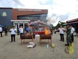 Kejaksaan Negeri Tabalong Gelar Pemusnahan Barang Bukti Tindak Pidana Umum Yang Telah Berkekuatan Hukum