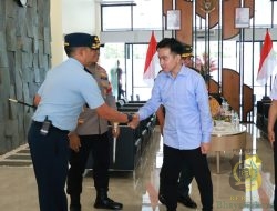 Danlanud Sultan Hasanuddin Mengantar Keberangkatan Wakil Presiden RI ke Larantuka