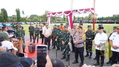 Panglima TNI Bersama Kapolri Memimpin Apel Gelar Pasukan Operasi Lilin 2024 di Bali