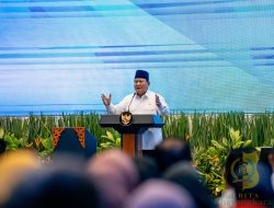 Panglima TNI Dampingi Presiden Prabowo dalam Peluncuran Mekanisme Baru Tunjangan Guru