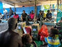 Dansatgas TMMD 124 Kodim 1710/Mimika Berikan Bantuan