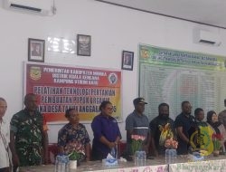 Babinsa Koramil Kuala Kencana Melaksanakan Pendampingan Pelatihan Teknologi Pertanian Pembuatan Pupuk Organik