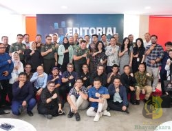 Editorial Meet and Greet Puspen TNI Bersama Media