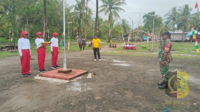 Babinsa Koramil 1710-01/Kokonao Latih Paskibra Distrik Mimika Barat
