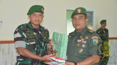 Dandim 1710/Mimika Pimpin Acara Tradisi Korps Pindah Satuan dan Purna Tugas