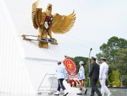 Irjen TNI Pimpin Upacara Ziarah Nasional HUT ke-80 TNI di TMP Kalibata