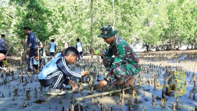 Satgas TMMD Kodim 1505/Tidore Galakkan Penanaman Mangrove di Oba Selatan