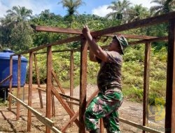 TNI Bangun Fasilitas MCK untuk Dukung Kesehatan Pengungsi di Tapanuli Selatan