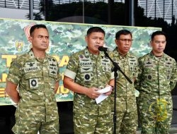 TNI Maksimalkan Kekuatan Udara, Laut, dan Darat untuk Rakyat Terdampak Bencana