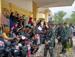 TNI Salurkan Ribuan Paket Alat Sekolah