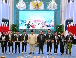 Lifter TNI Rizki Juniansyah Dianugerahi Kenaikan Pangkat Luar Biasa