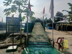 Prajurit TNI Rampungkan Renovasi Jembatan Gantung Garuda